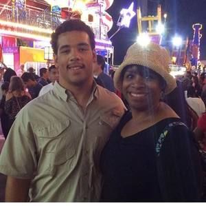 Meet your Posher, Sam